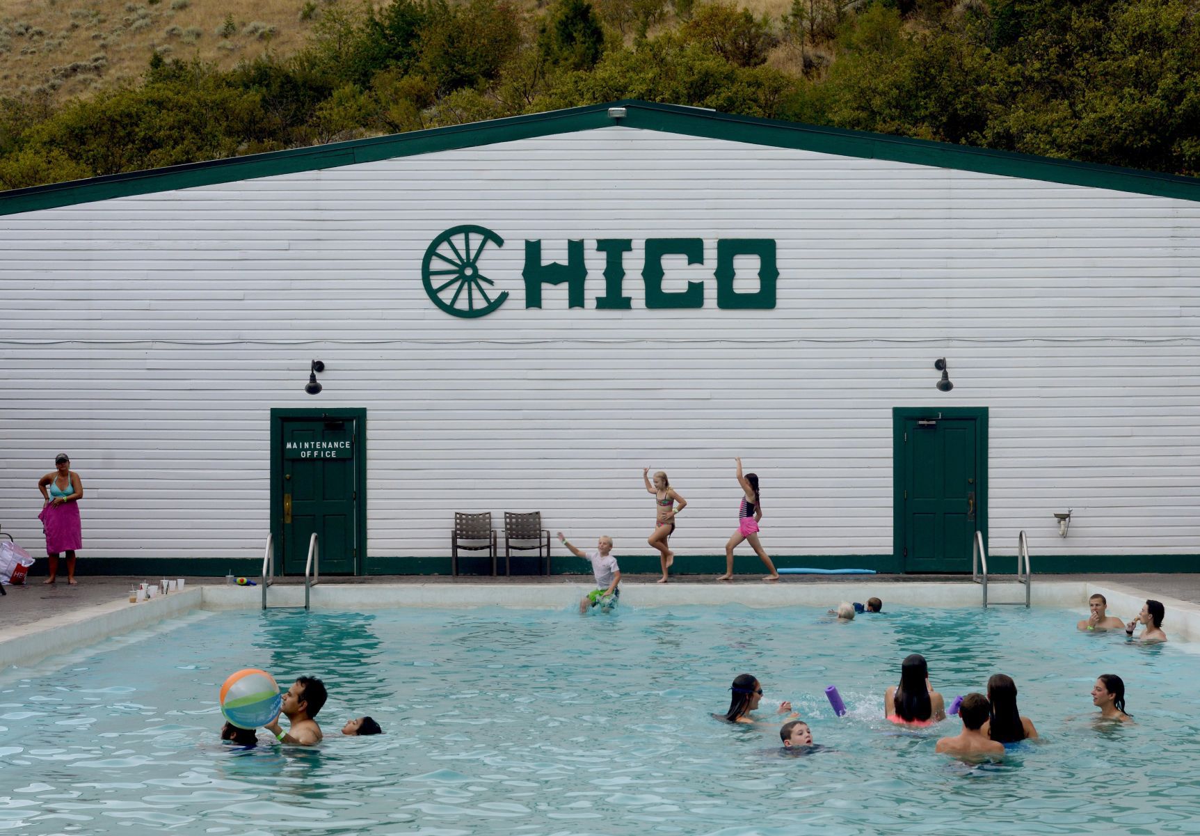 Chico Hot Springs